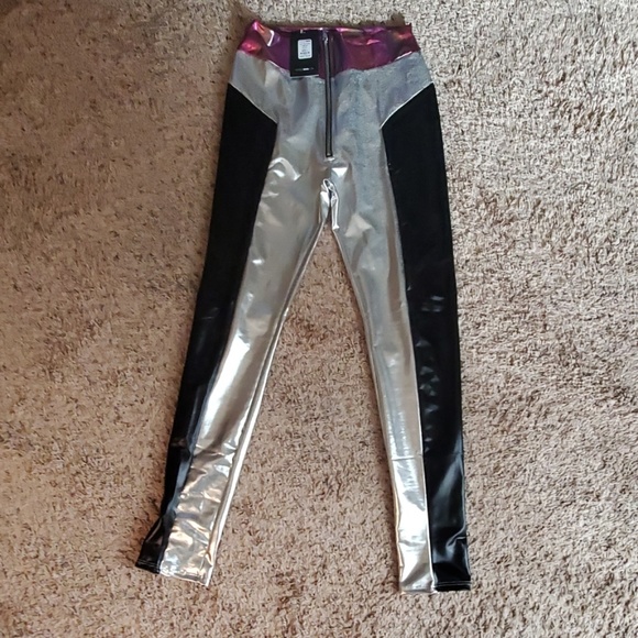 Leggings / new with tags - Picture 1 of 2